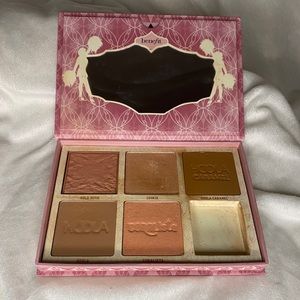 COPY - Benefit Cosmetics Cheekleaders Bronze Squad Cheek Palette Cookie Highlig…